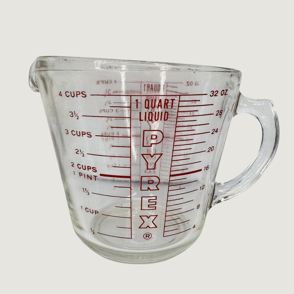 Vintage PYREX 532 Measuring 4-Cup 1-Qt 32oz Glass Red Letters Large Handled 532